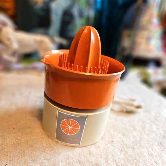 Dominum By Hamilton Beach Electric Juicer. Vintage 1970s - Picture 1 of 5